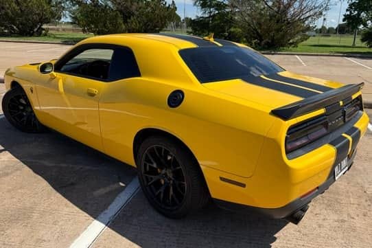 2017 DODGE CHALLENGER SRT HELLCAT - Image 3