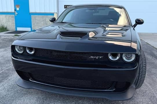 2016 DODGE CHALLENGER SRT HELLCAT