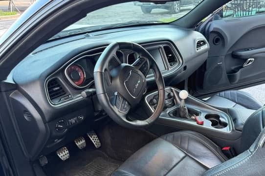 2016 DODGE CHALLENGER SRT HELLCAT - Image 5