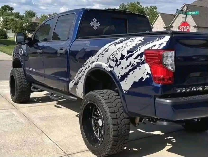 2018 NISSAN TITAN XD $10,000 - Image 5