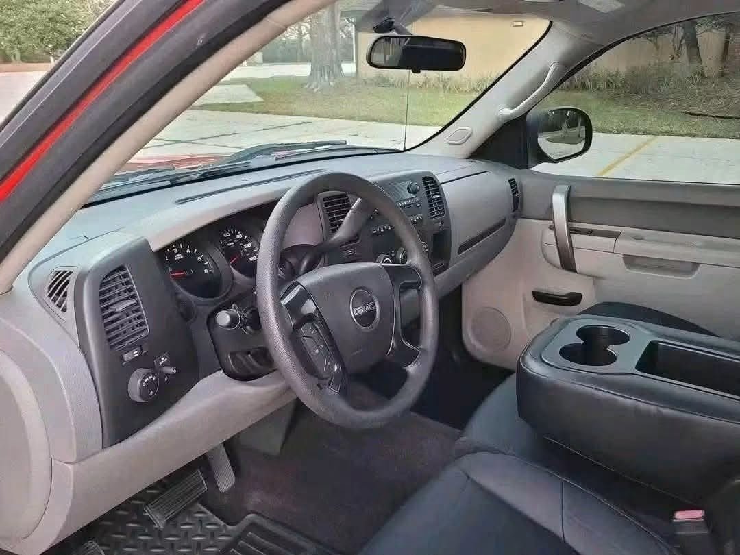 2012 GMC Sierra 1500 - Image 5