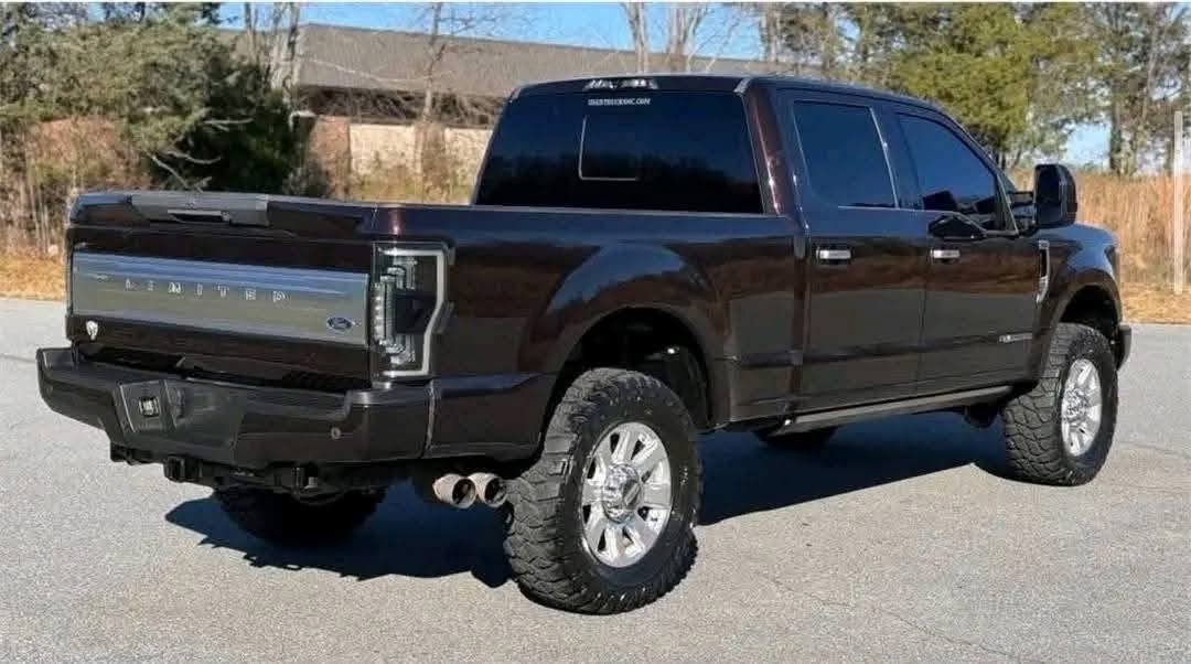 2019 FORD F-250 LIMITED - Image 2