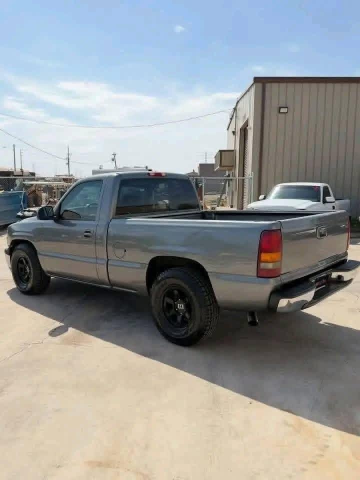 1999 chevy Silverado short bed single cab PRICE $7,500 - Image 9
