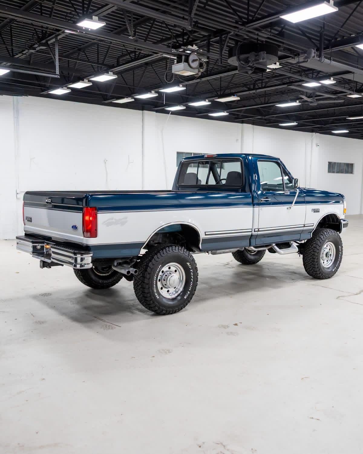 1994 Ford F-250 XLT 4x4 Regular Cab Long Bed price $10000 - Image 6